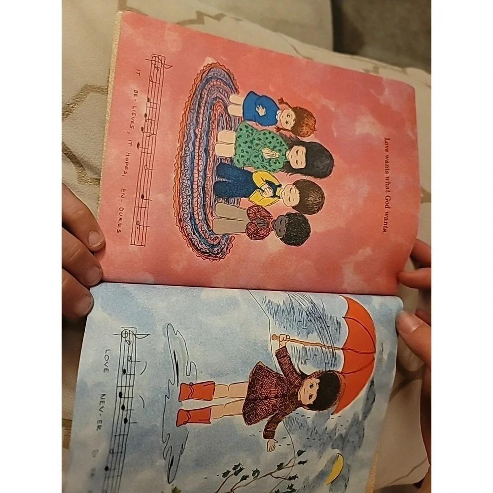Love Never Ever Ends- A Happy Day Book